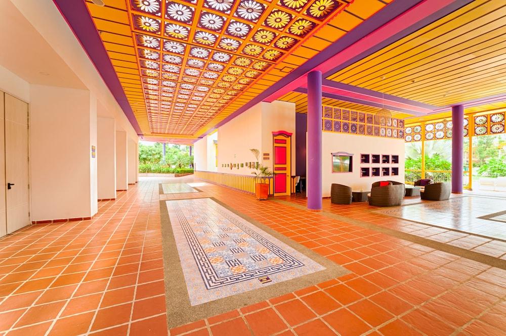 Mocawa Hotel